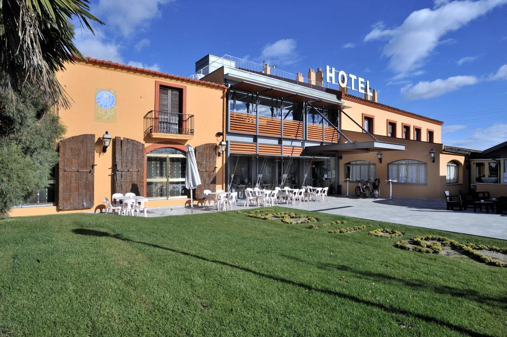 Hotel Restaurant Sol I VI Lavern Extérieur photo
