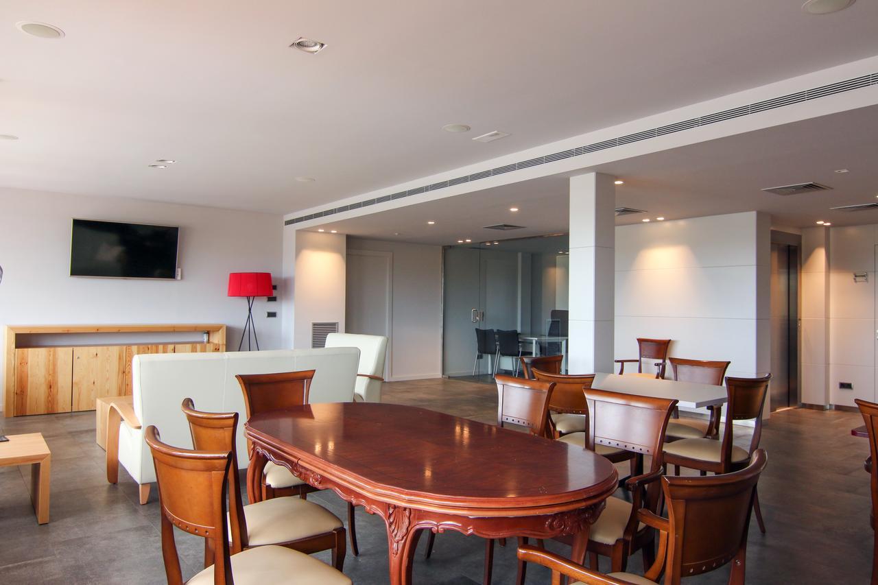 Hotel Restaurant Sol I VI Lavern Extérieur photo